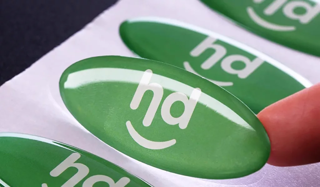 How to prepare 3D epoxy dome stickers?